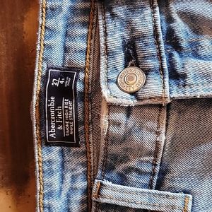 High rise jeans, ankle straight, ladies